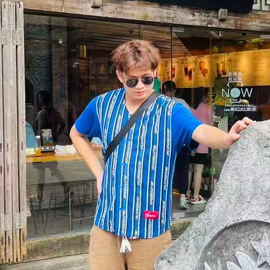 Dayong Gu